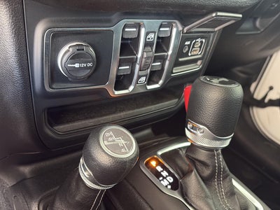 2025 Jeep Wrangler 4-Door Summit 4x4