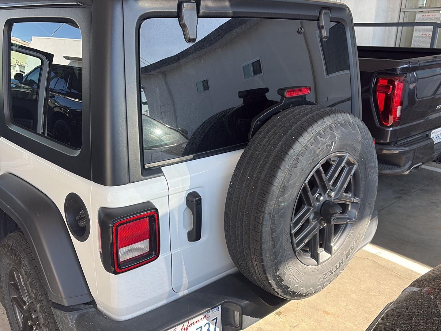 2025 Jeep Wrangler 4-Door Summit 4x4