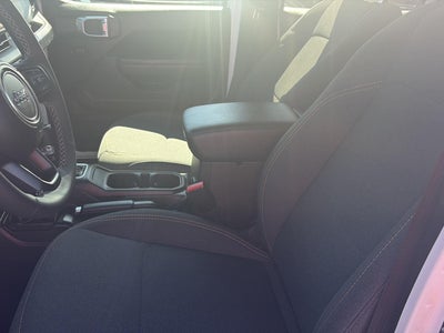 2025 Jeep Wrangler 4-Door Summit 4x4