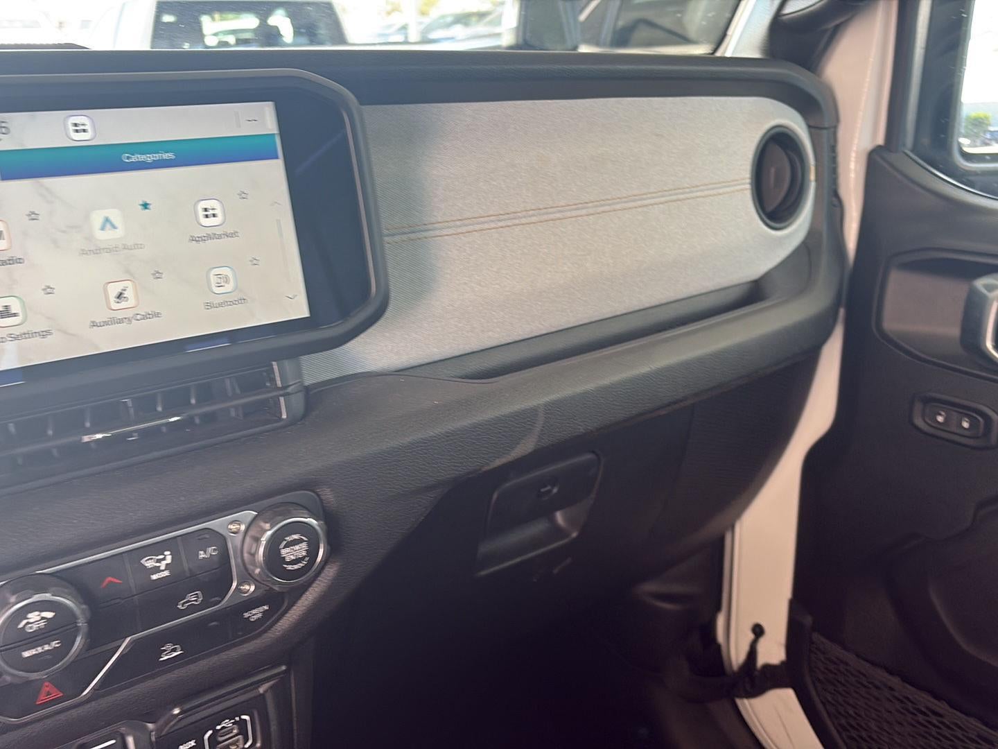 2025 Jeep Wrangler 4-Door Summit 4x4