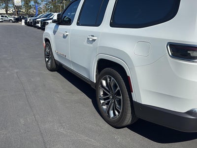 2022 Jeep Grand Wagoneer Series III