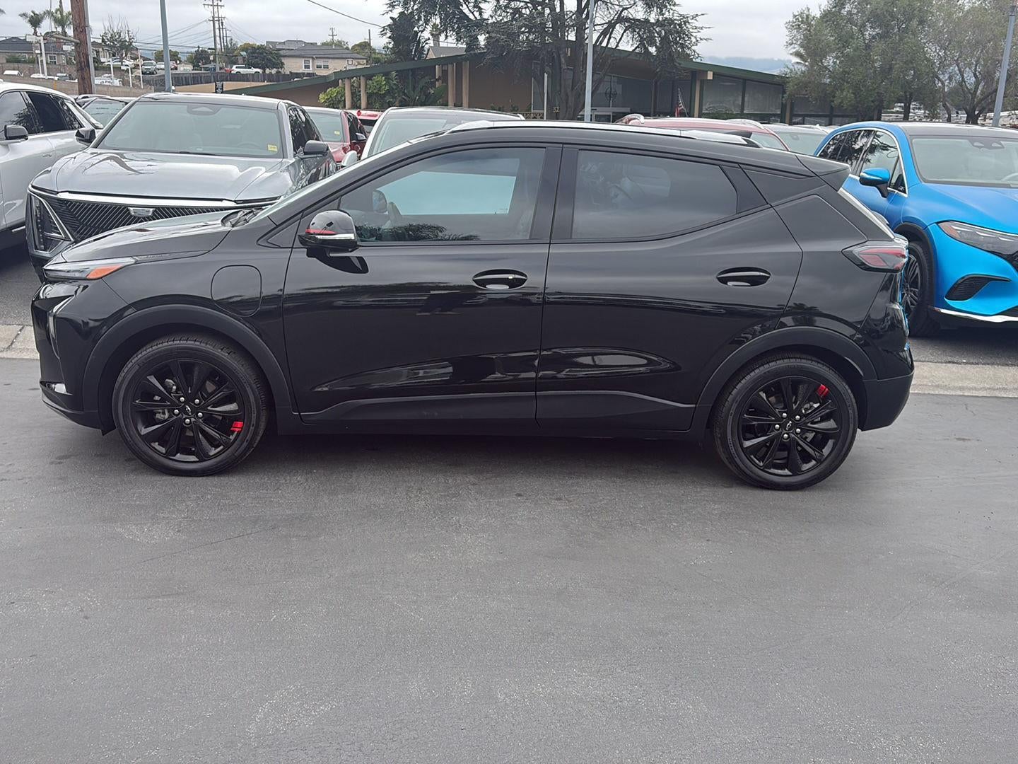 Used 2023 Chevrolet Bolt EUV LT with VIN 1G1FY6S03P4152918 for sale in Watsonville, CA