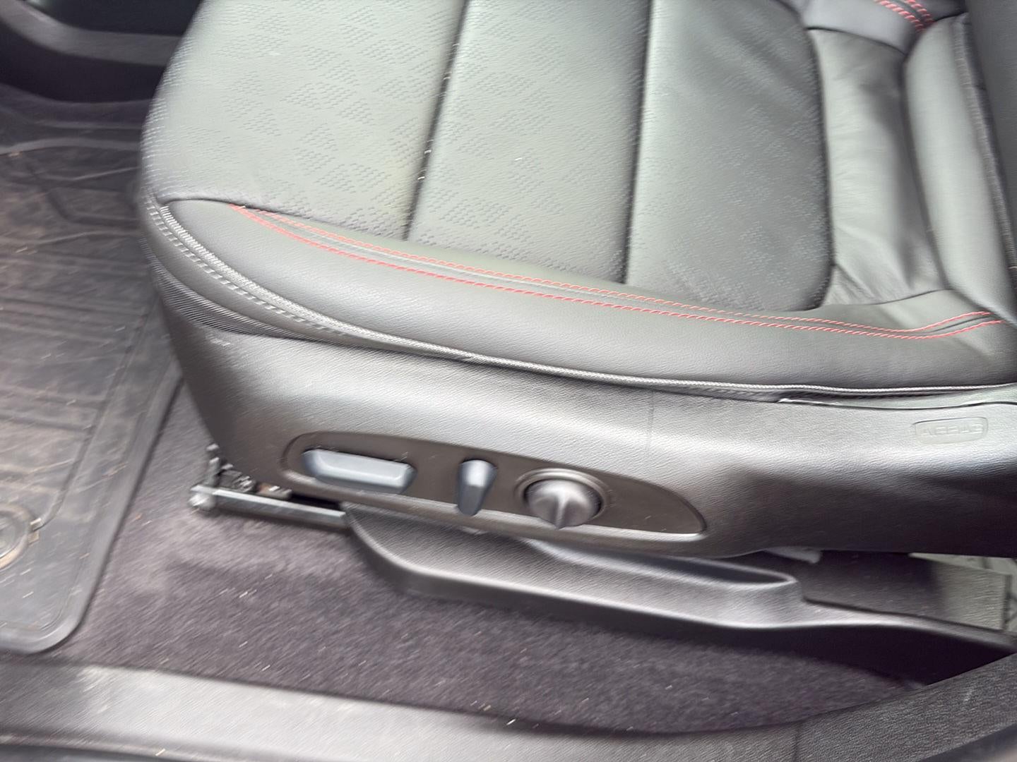 2023 Chevrolet Bolt EUV Premier Redline