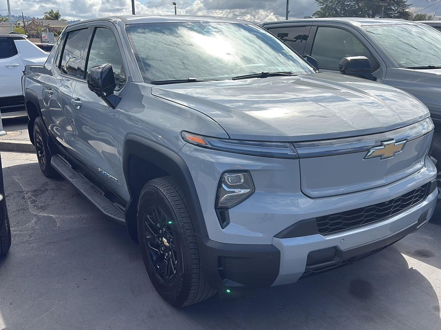 2025 Chevrolet Silverado EV LT - Extended Range