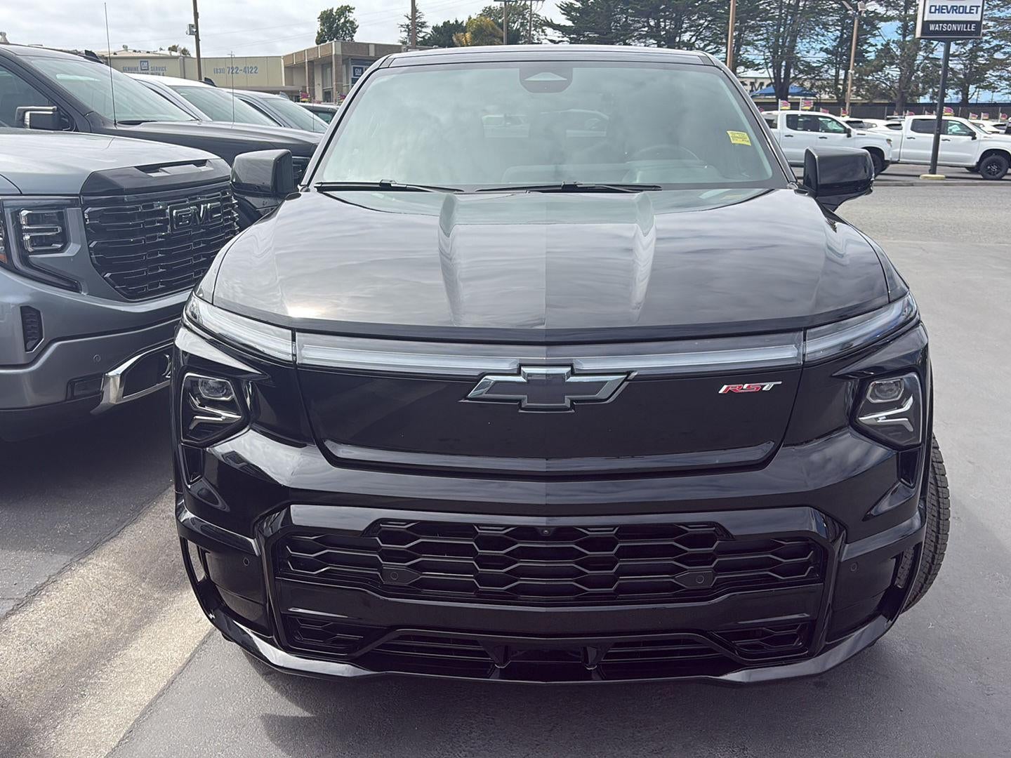 2025 Chevrolet Silverado EV RST - Max Range