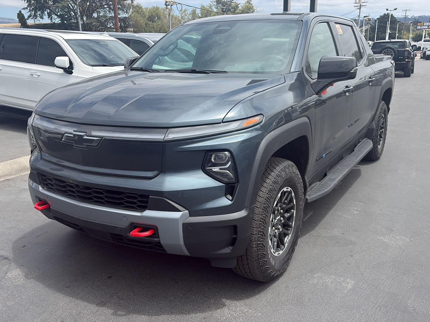 2026 Chevrolet Silverado EV Trail Boss - Max Range