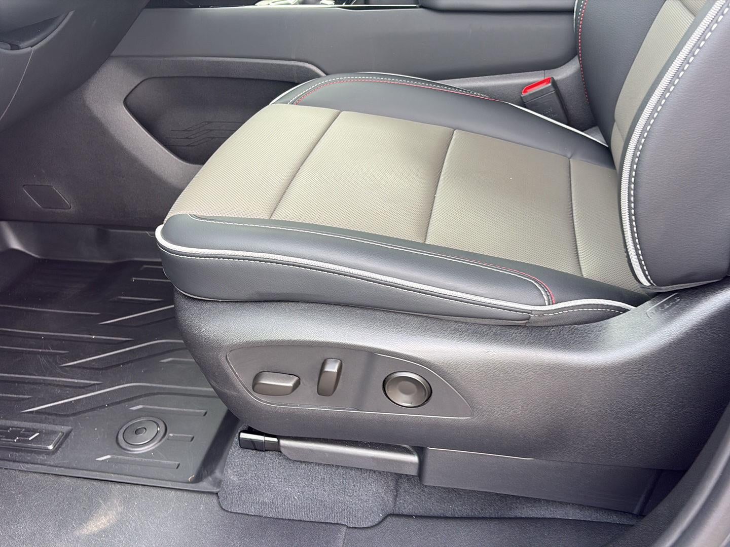 2026 Chevrolet Silverado EV Trail Boss - Max Range