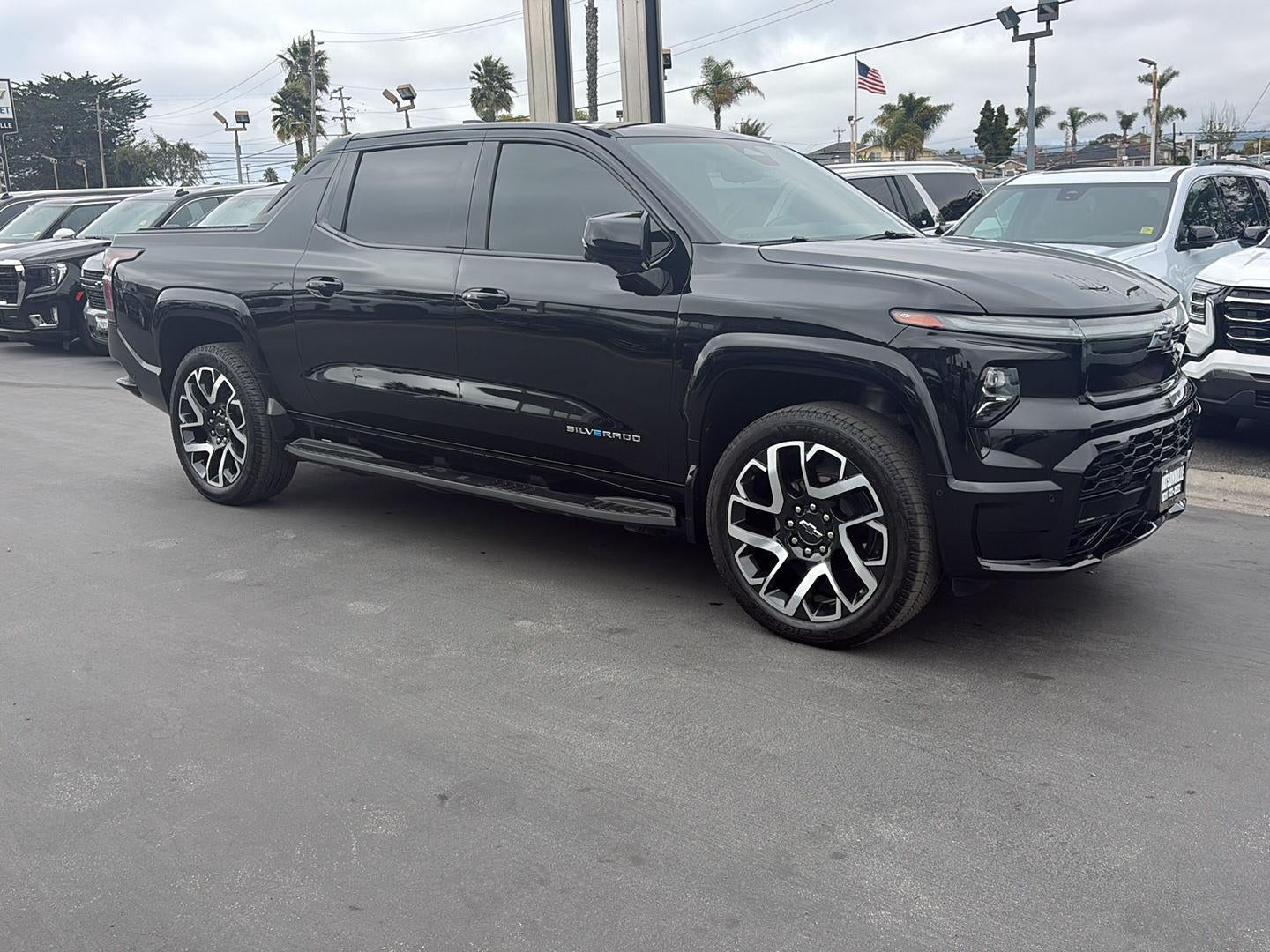Used 2024 Chevrolet Silverado EV RST with VIN 1GC40ZEL0RU301334 for sale in Watsonville, CA