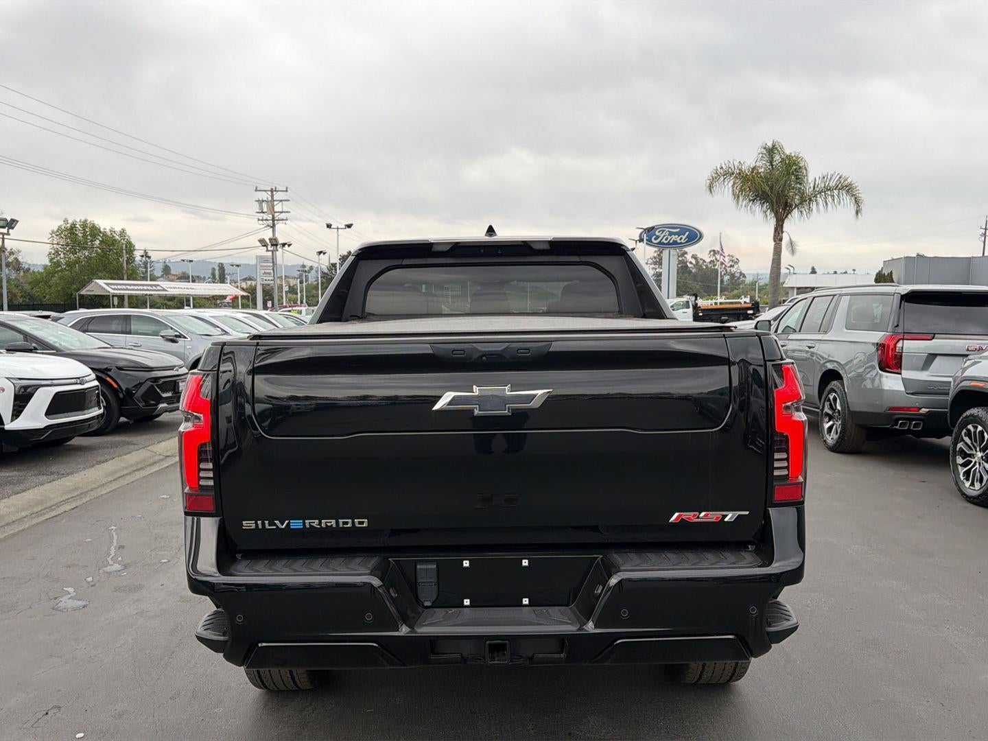 2024 Chevrolet Silverado EV RST