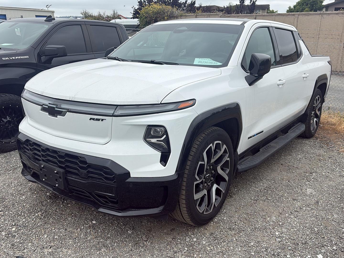 2024 Chevrolet Silverado EV RST