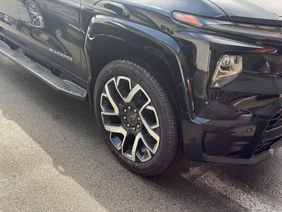 2024 Chevrolet Silverado EV RST