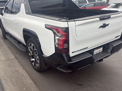 2024 Chevrolet Silverado EV RST