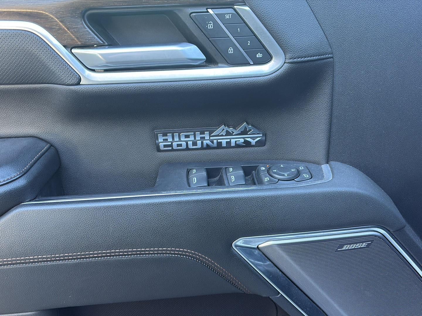 2022 Chevrolet Silverado 1500 High Country