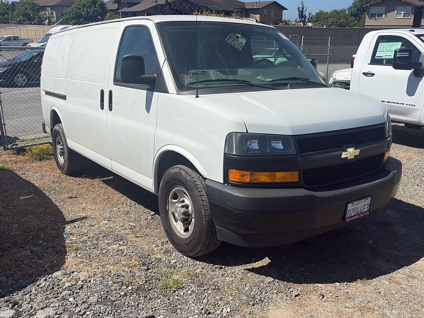 2021 Chevrolet Express 2500 Work Van HD's photo