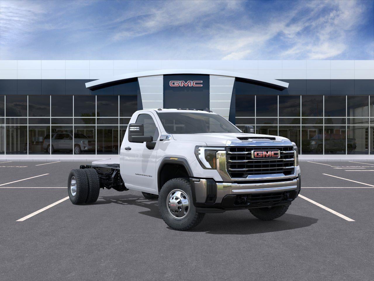 2026 GMC Sierra 4WD Regular Cab Chassis LWB Pro's photo