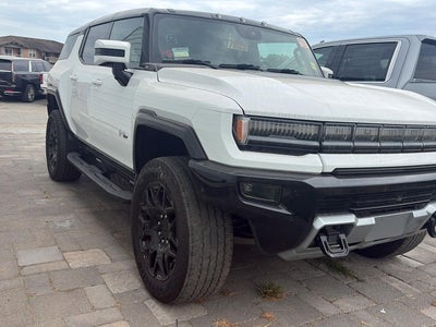 2024 GMC HUMMER EV SUV 2X
