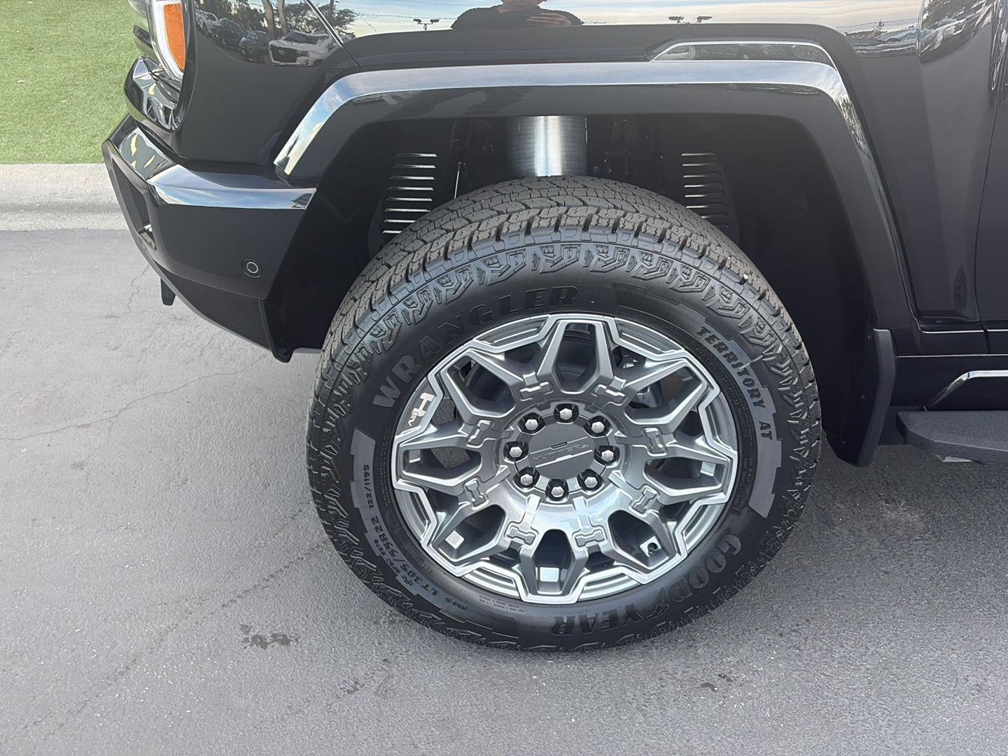 2024 GMC HUMMER EV SUV 3X