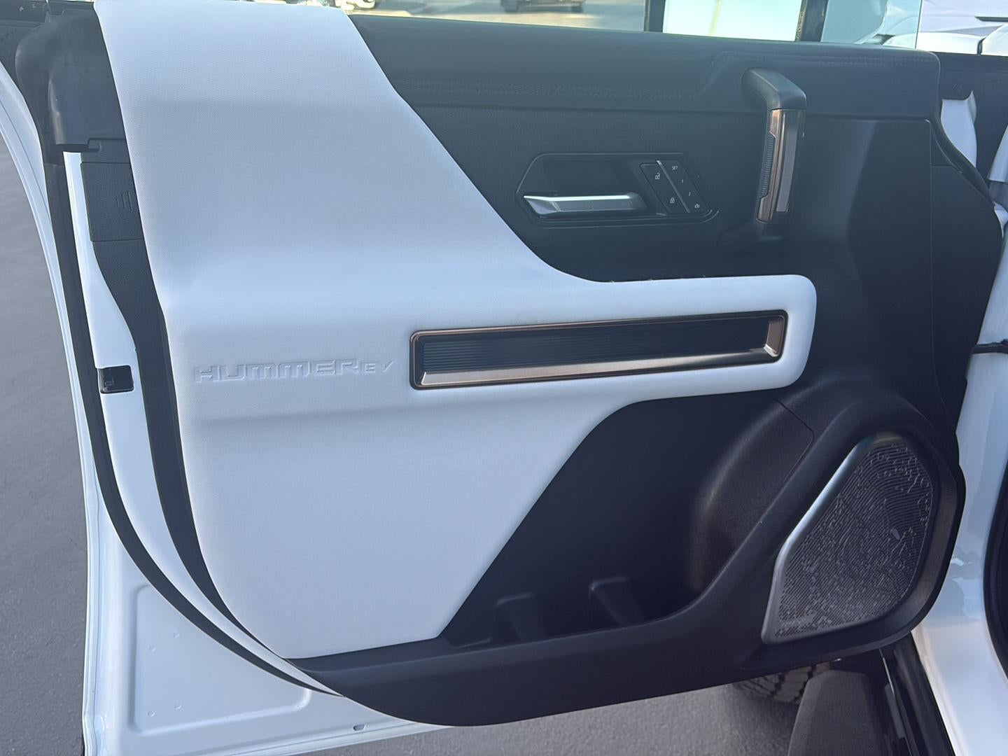 2024 GMC HUMMER EV SUV 3X