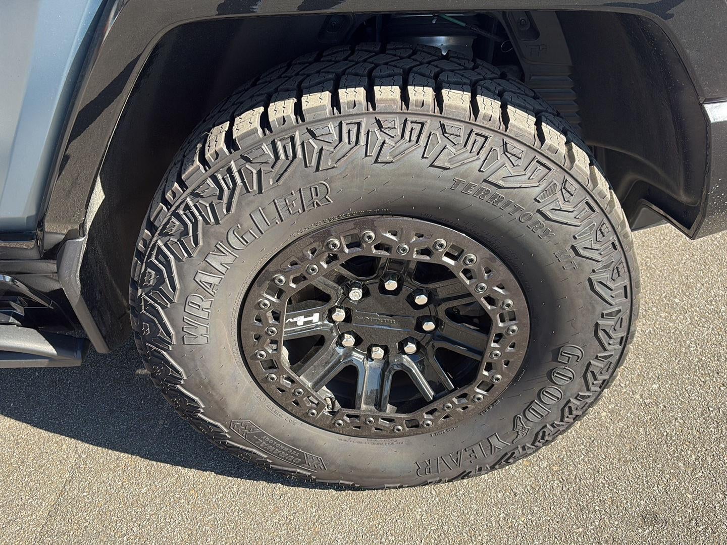 2024 GMC HUMMER EV SUV 3X OMEGA LIMITED EDITION