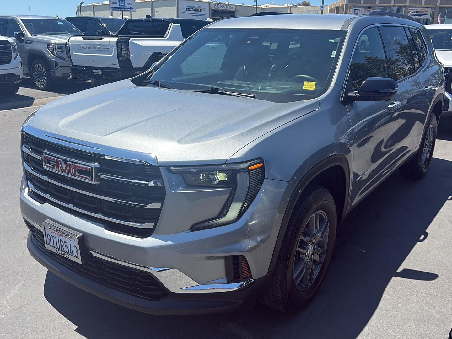 2025 GMC Acadia Elevation