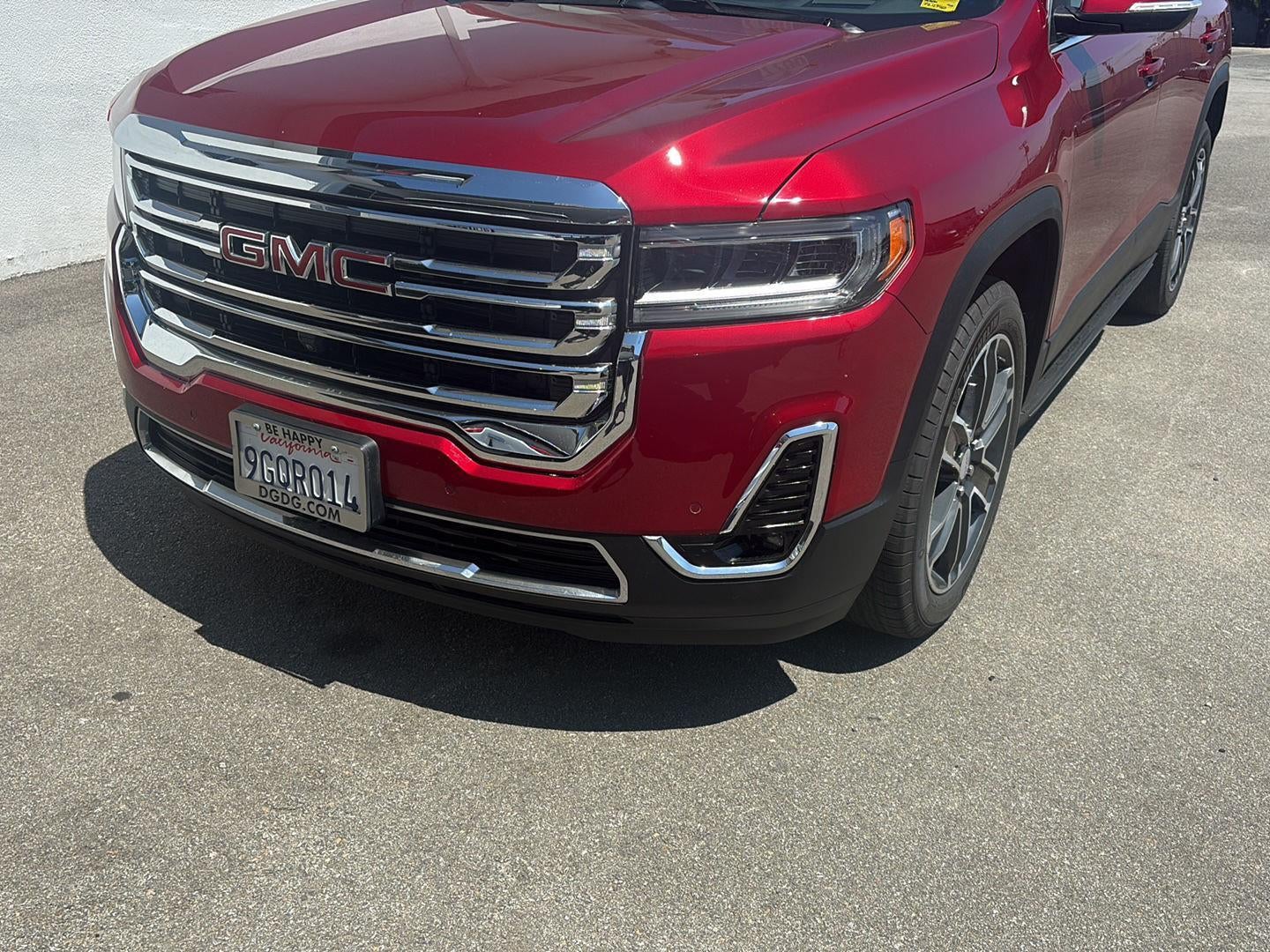 2023 GMC Acadia SLT