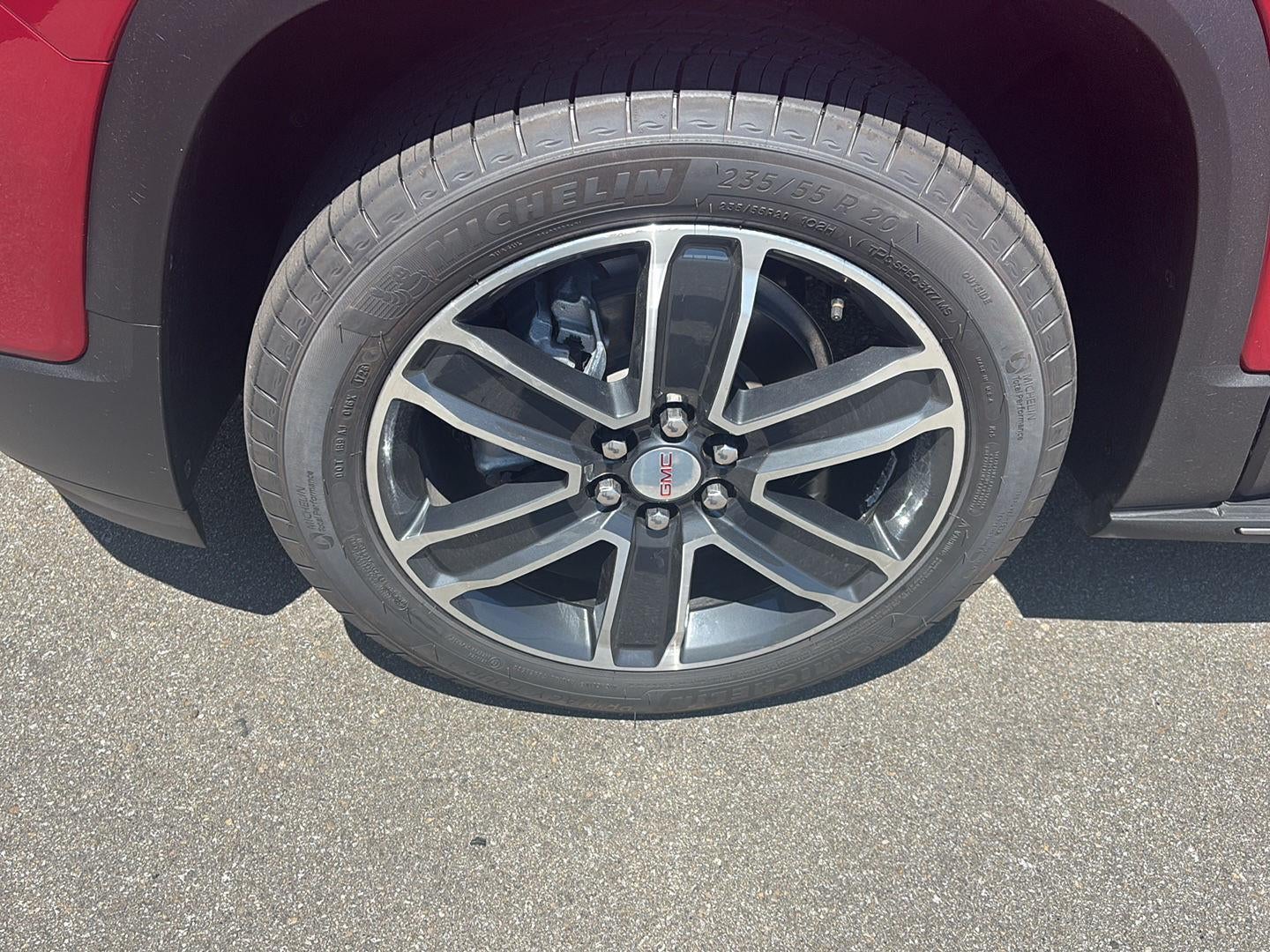 2023 GMC Acadia SLT