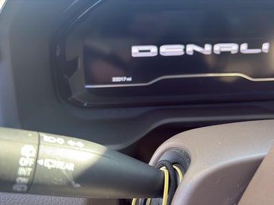 2023 GMC Yukon Denali