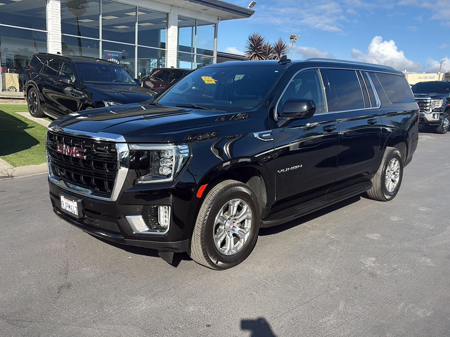 2023 GMC Yukon XL SLE