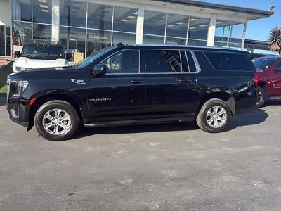 2023 GMC Yukon XL SLE