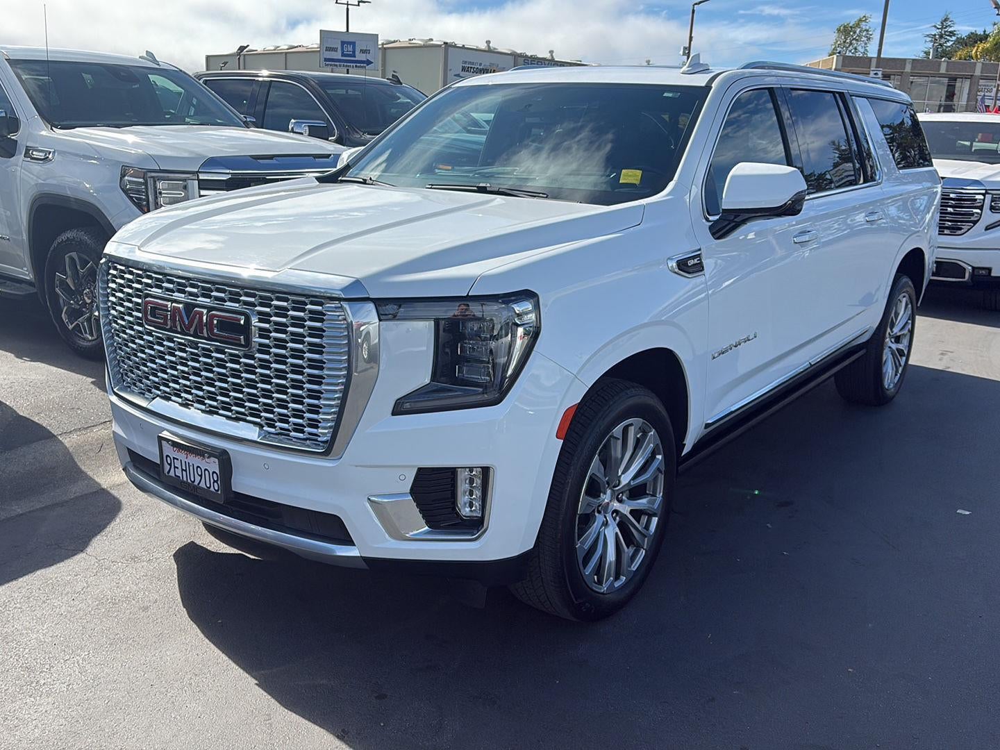 2023 GMC Yukon XL Denali