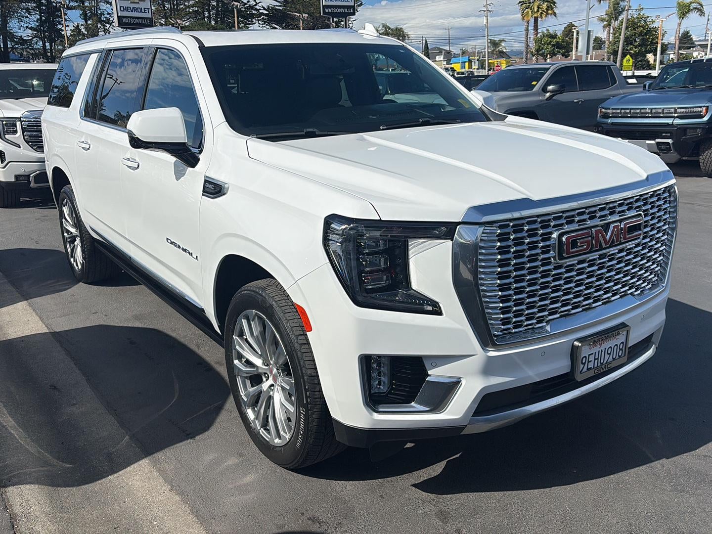 2023 GMC Yukon XL Denali