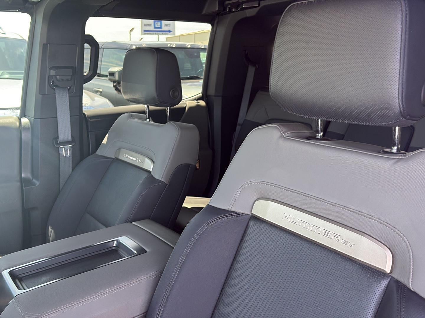2025 GMC HUMMER EV SUV 2X