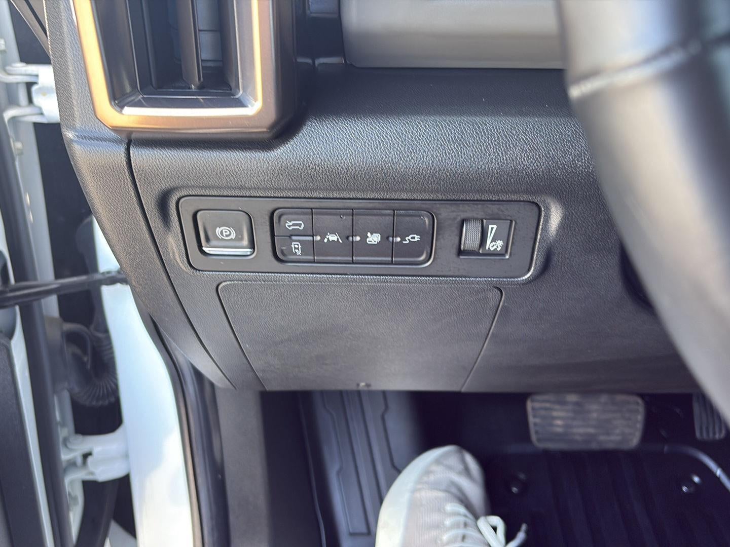 2025 GMC HUMMER EV SUV 2X