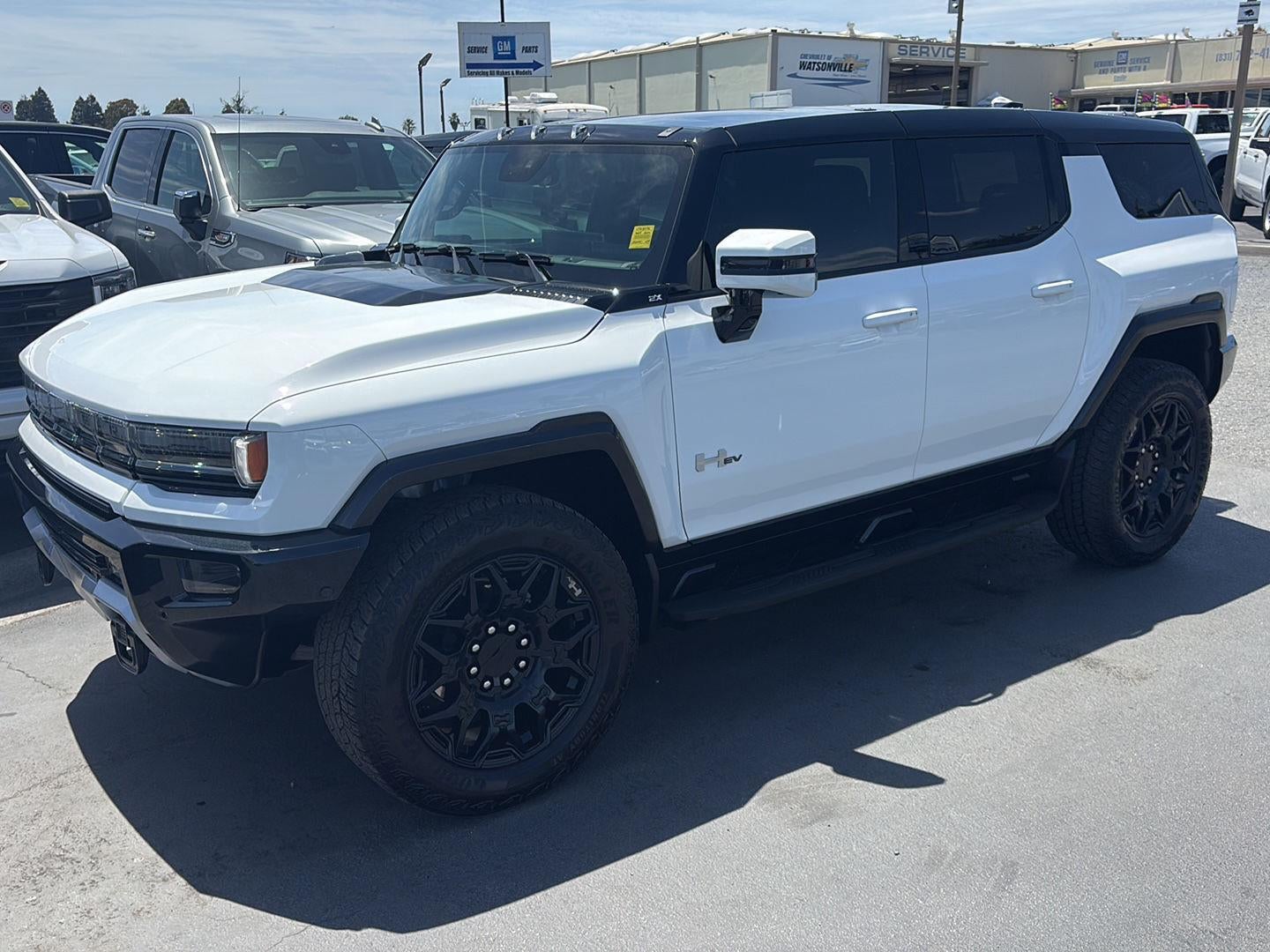2025 GMC HUMMER EV SUV 2X