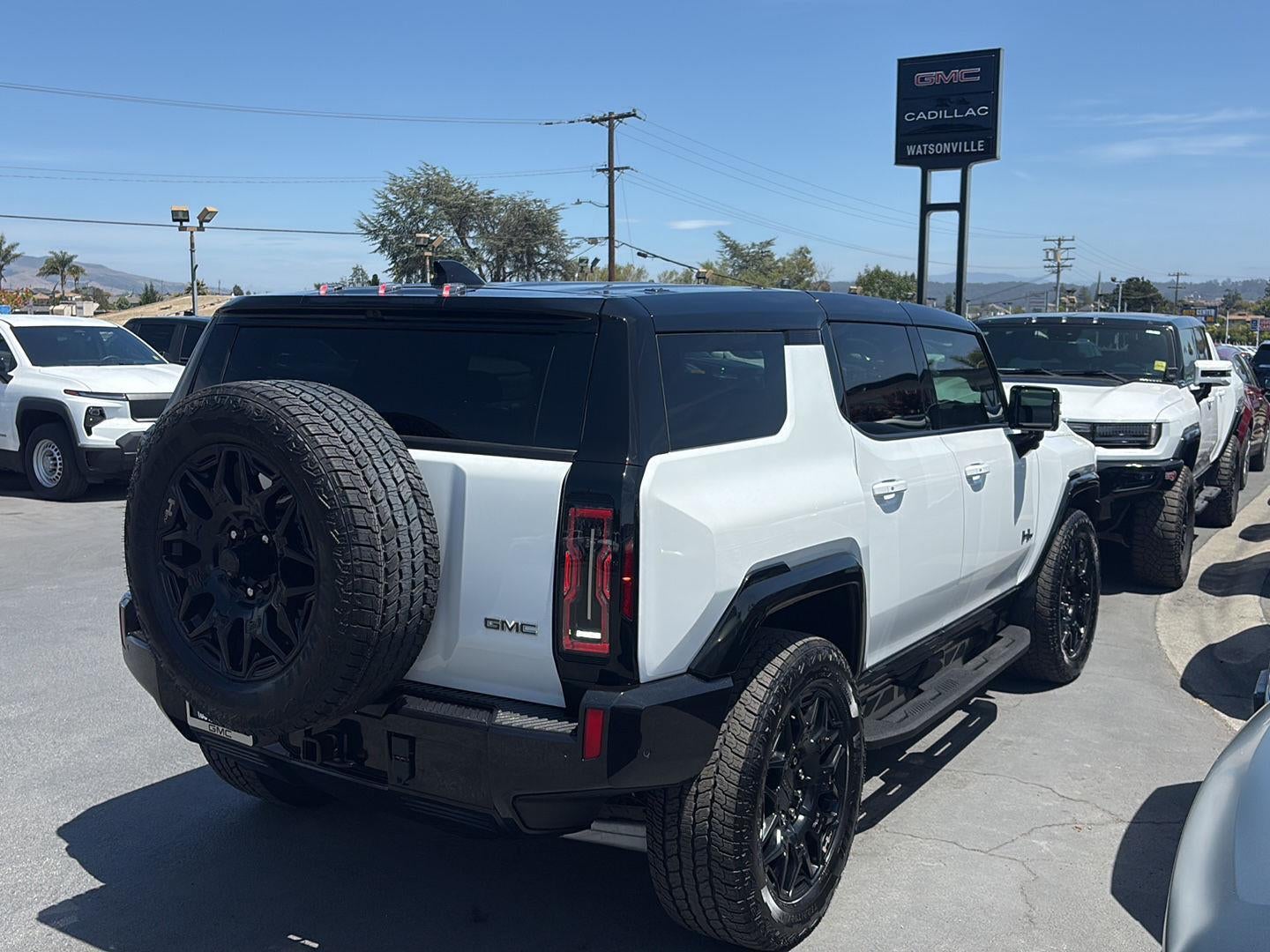 2025 GMC HUMMER EV SUV 2X