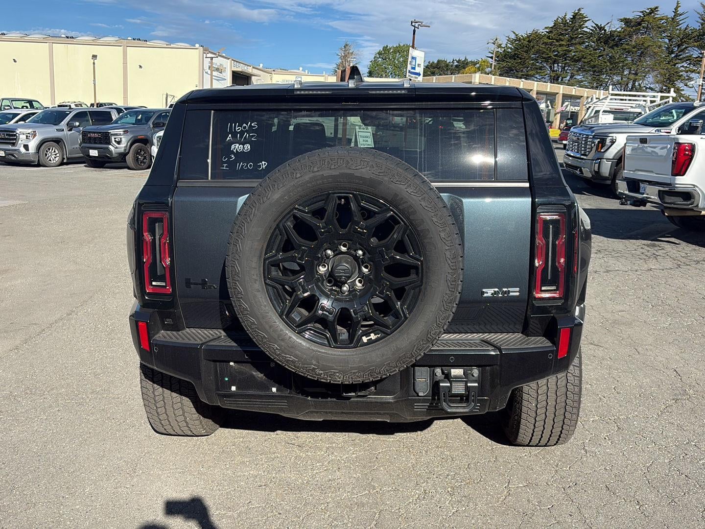 2025 GMC HUMMER EV SUV 3X