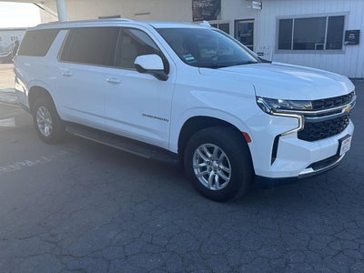 2022 Chevrolet Suburban LS