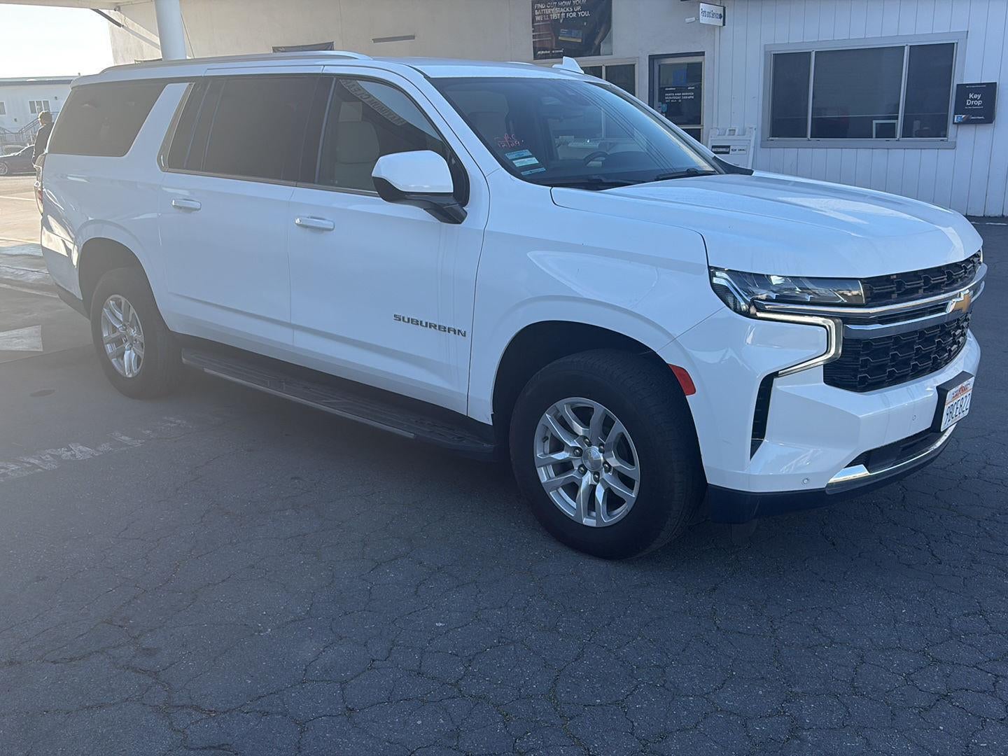 2022 Chevrolet Suburban LS