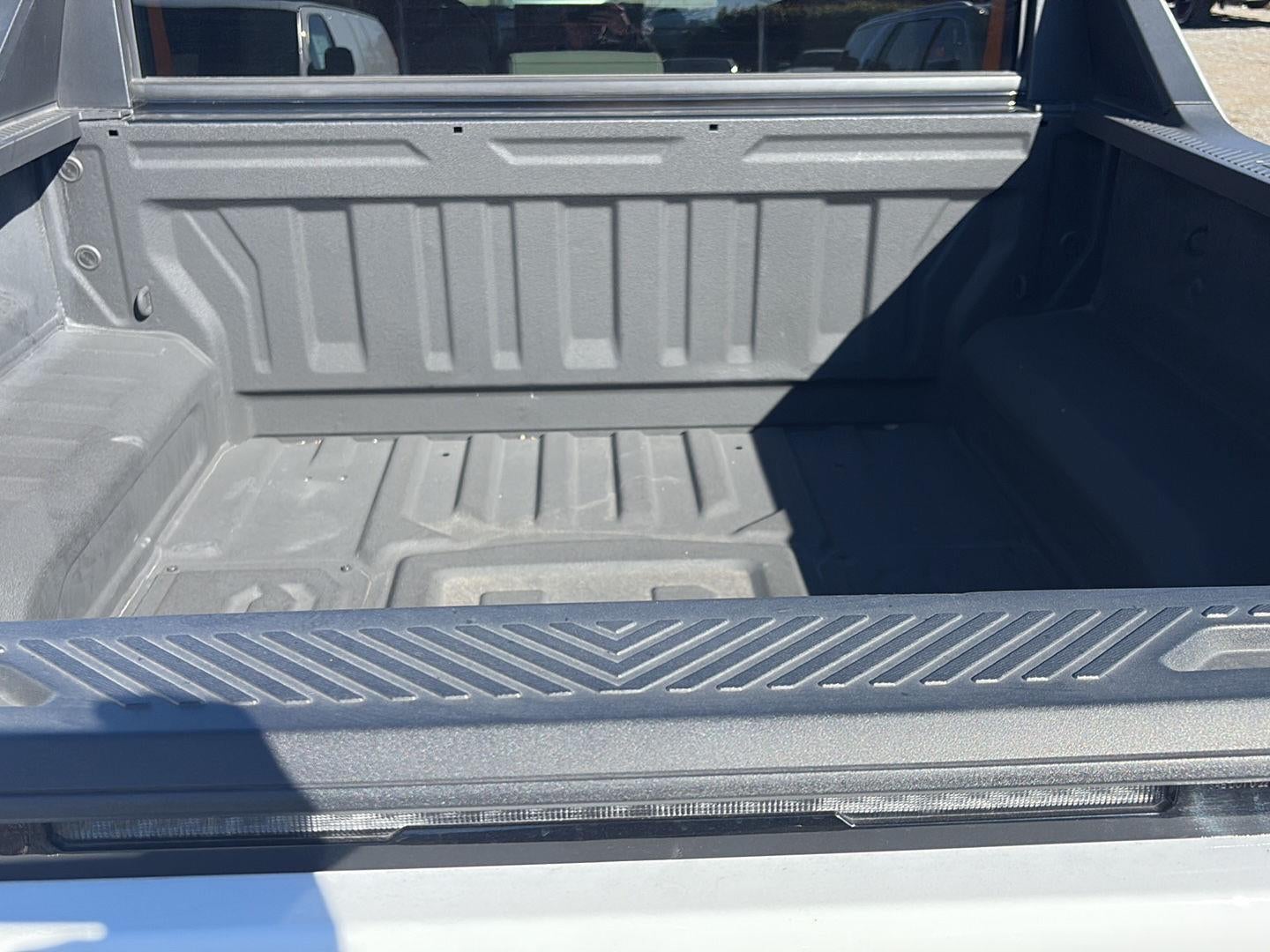 2024 GMC HUMMER EV Pickup 2X