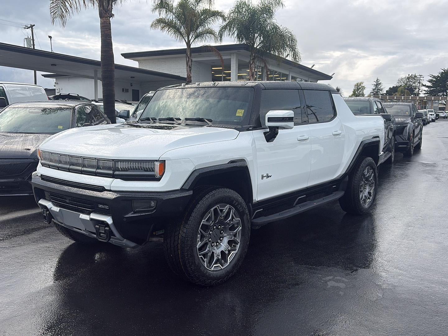 2025 GMC HUMMER EV