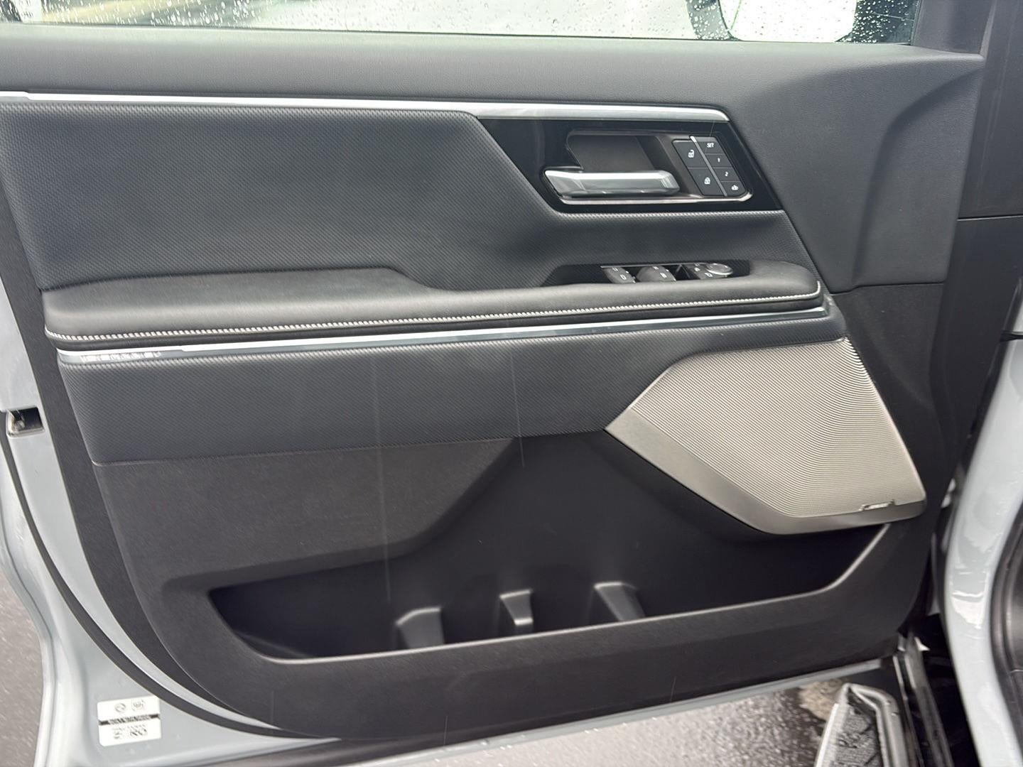 2024 GMC Sierra EV Denali Edition 1