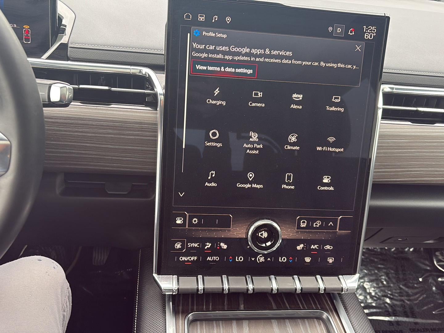 2024 GMC Sierra EV Denali Edition 1