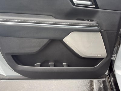 2024 GMC Sierra EV Denali Edition 1