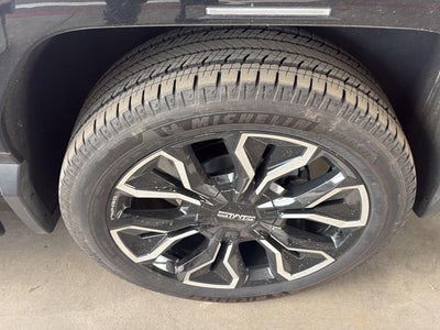 2024 GMC Sierra EV Denali Edition 1