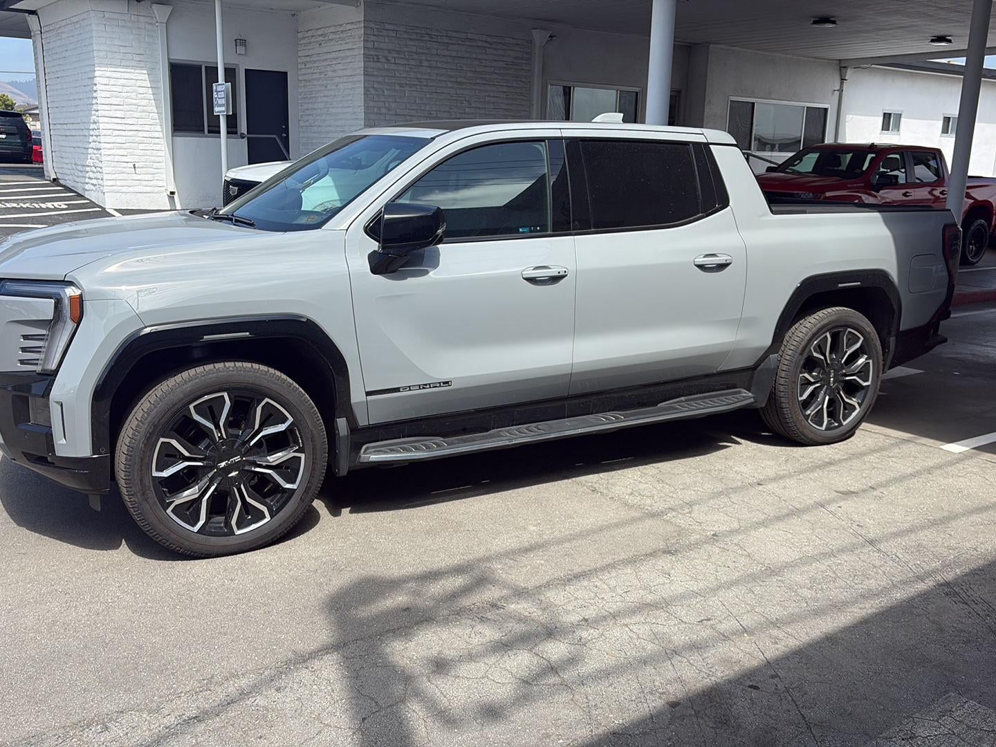 2024 GMC Sierra EV Denali Edition 1