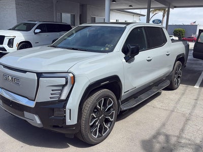2024 GMC Sierra EV Denali Edition 1