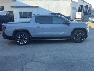 2024 GMC Sierra EV Denali Edition 1
