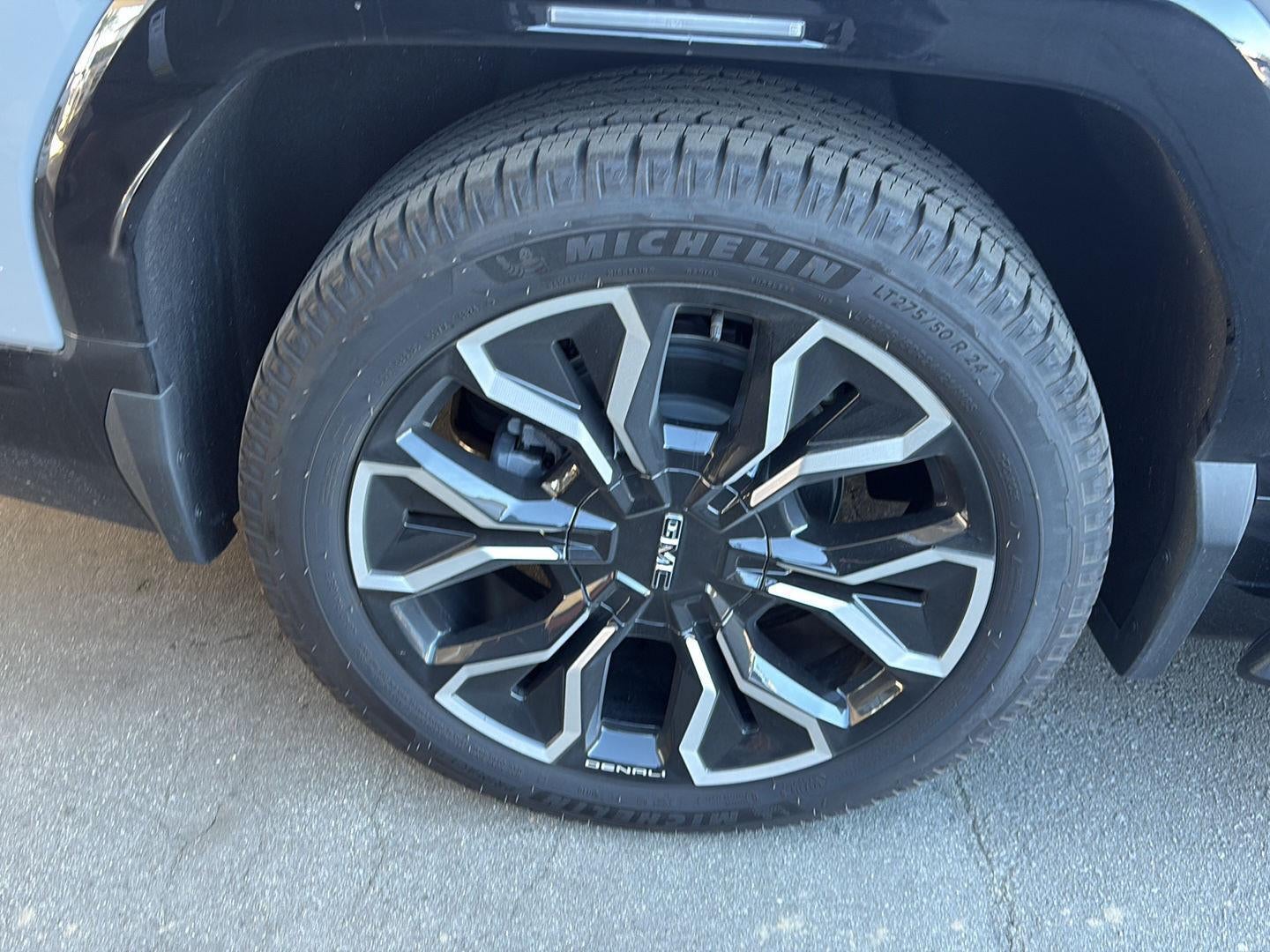 2024 GMC Sierra EV Denali Edition 1