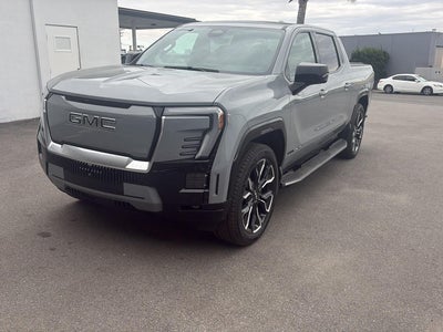 2024 GMC Sierra EV Denali Edition 1
