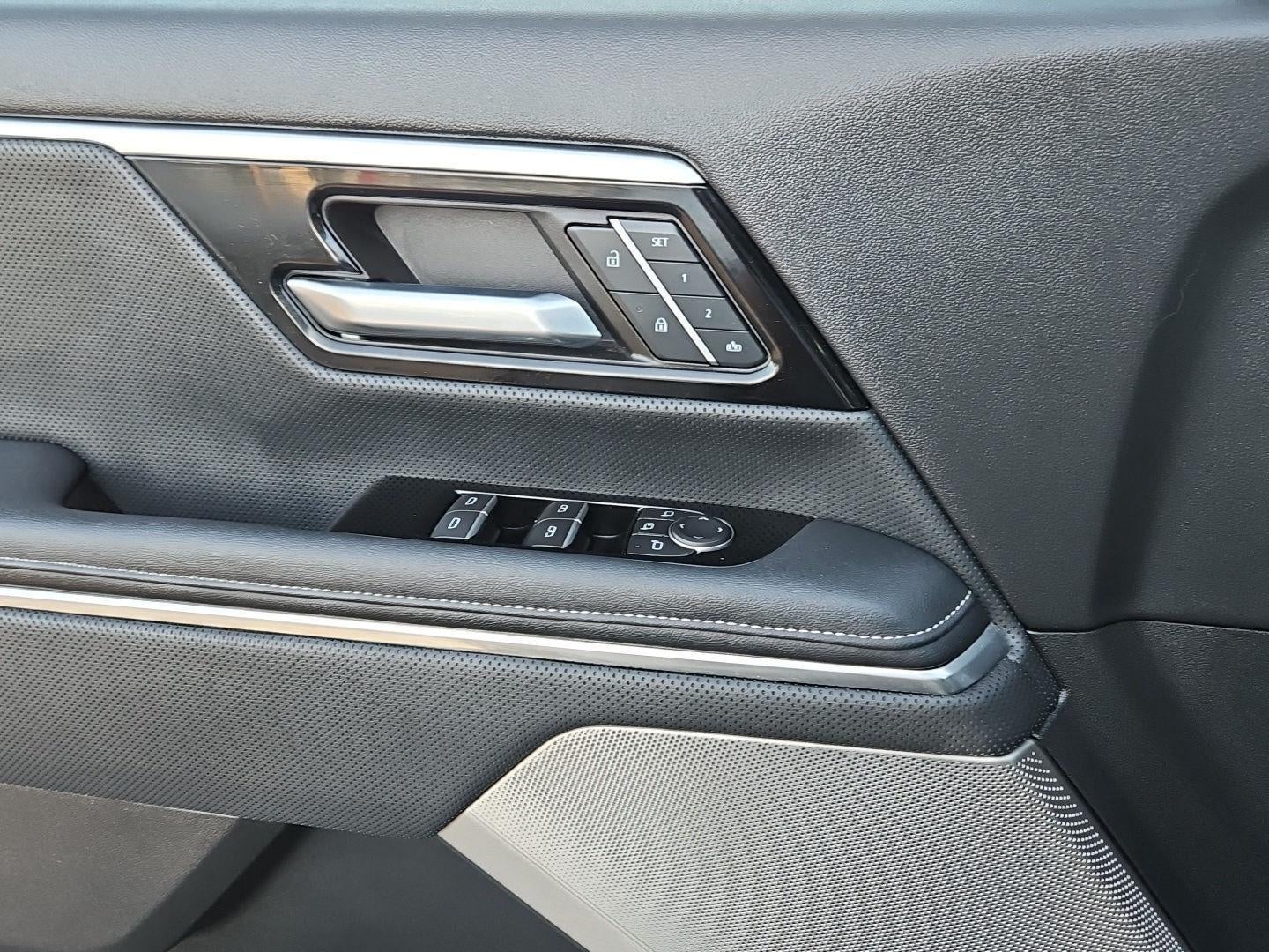 2024 GMC Sierra EV Denali Edition 1